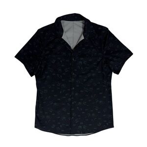 Lululemon Shirt Mens Medium Black Airing Easy Ventlight Mesh Geometric AOP Camp